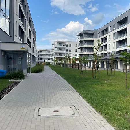 Apartment Z Tarasem I Udogodnieniami